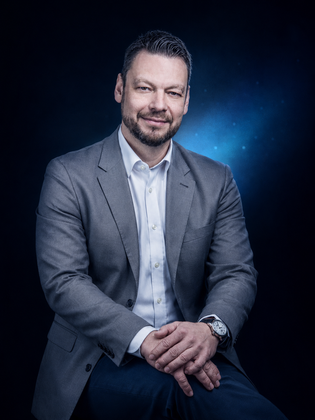 Kallos András — Strategy & AI Compliance